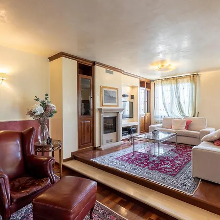 Il Castellaccio Hébergement de vacances