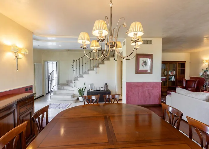 度假居 Il Castellaccio